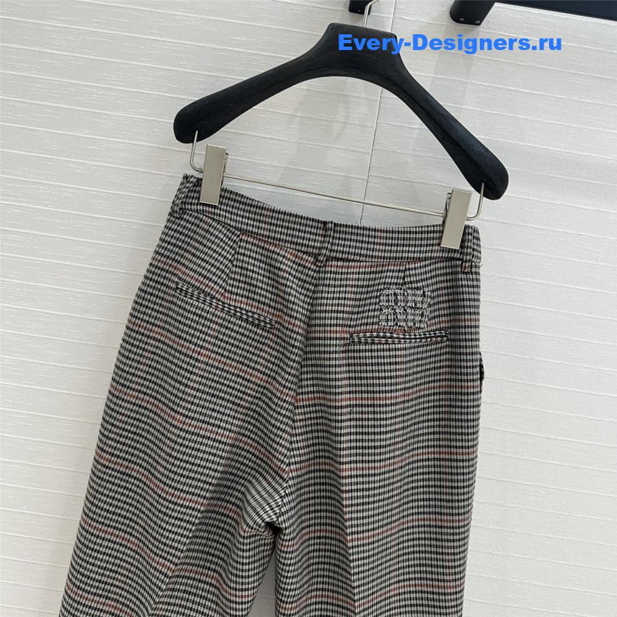 M1um1u plaid embroidered lettering trousers