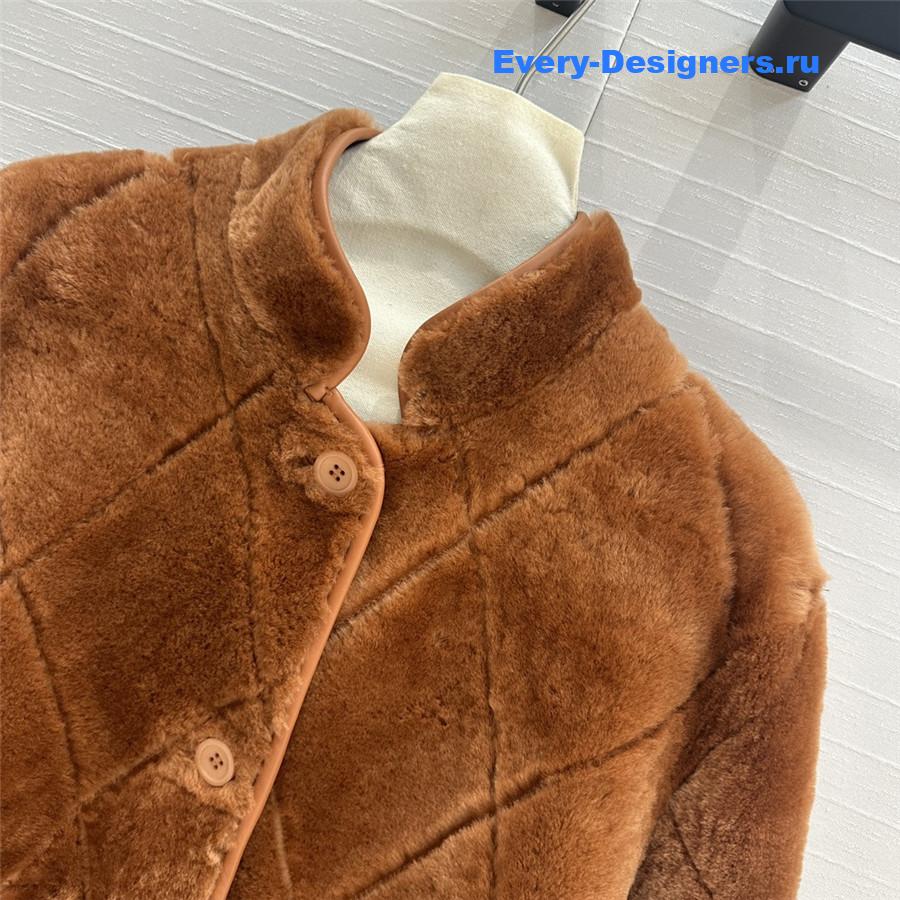 L0r0 P1ana shearling coat