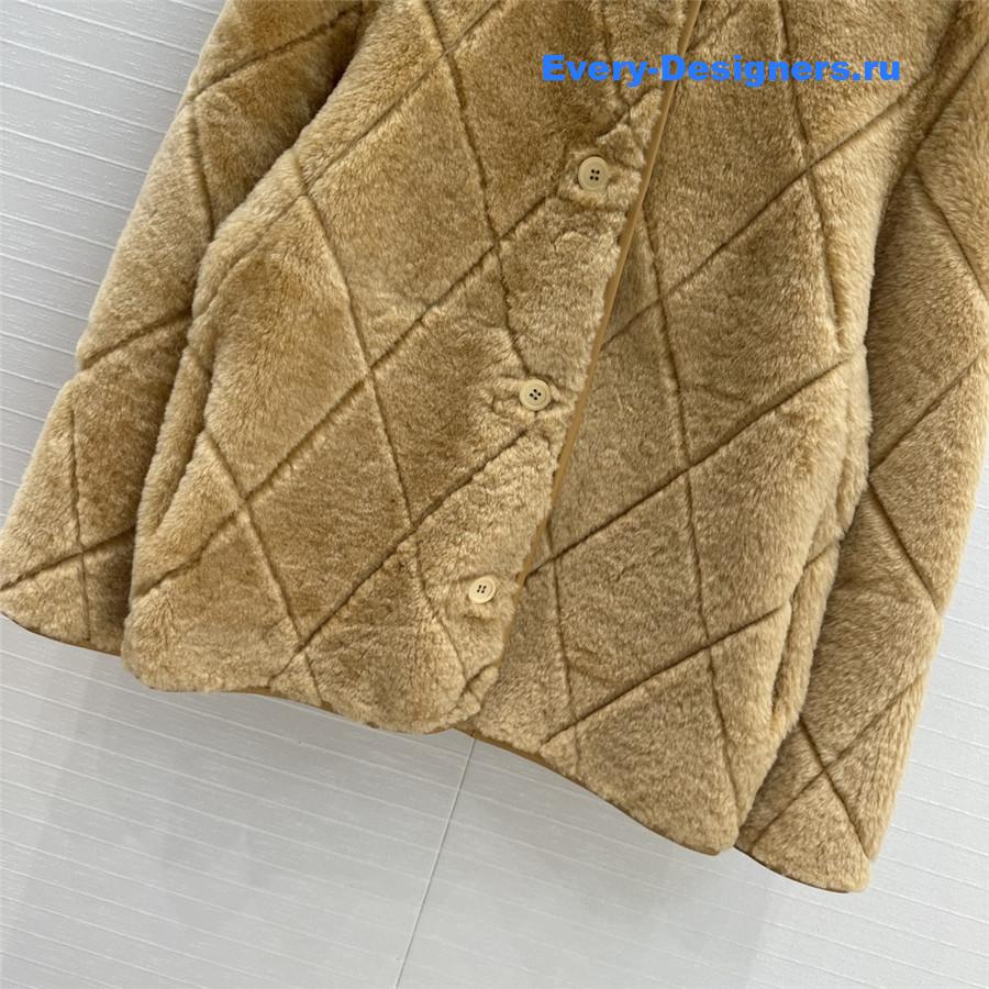 L0r0 P1ana shearling coat