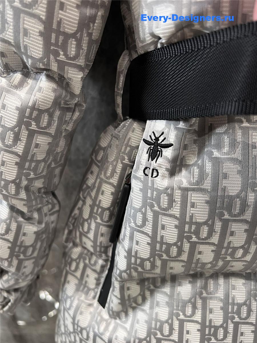 D10r padded jacket