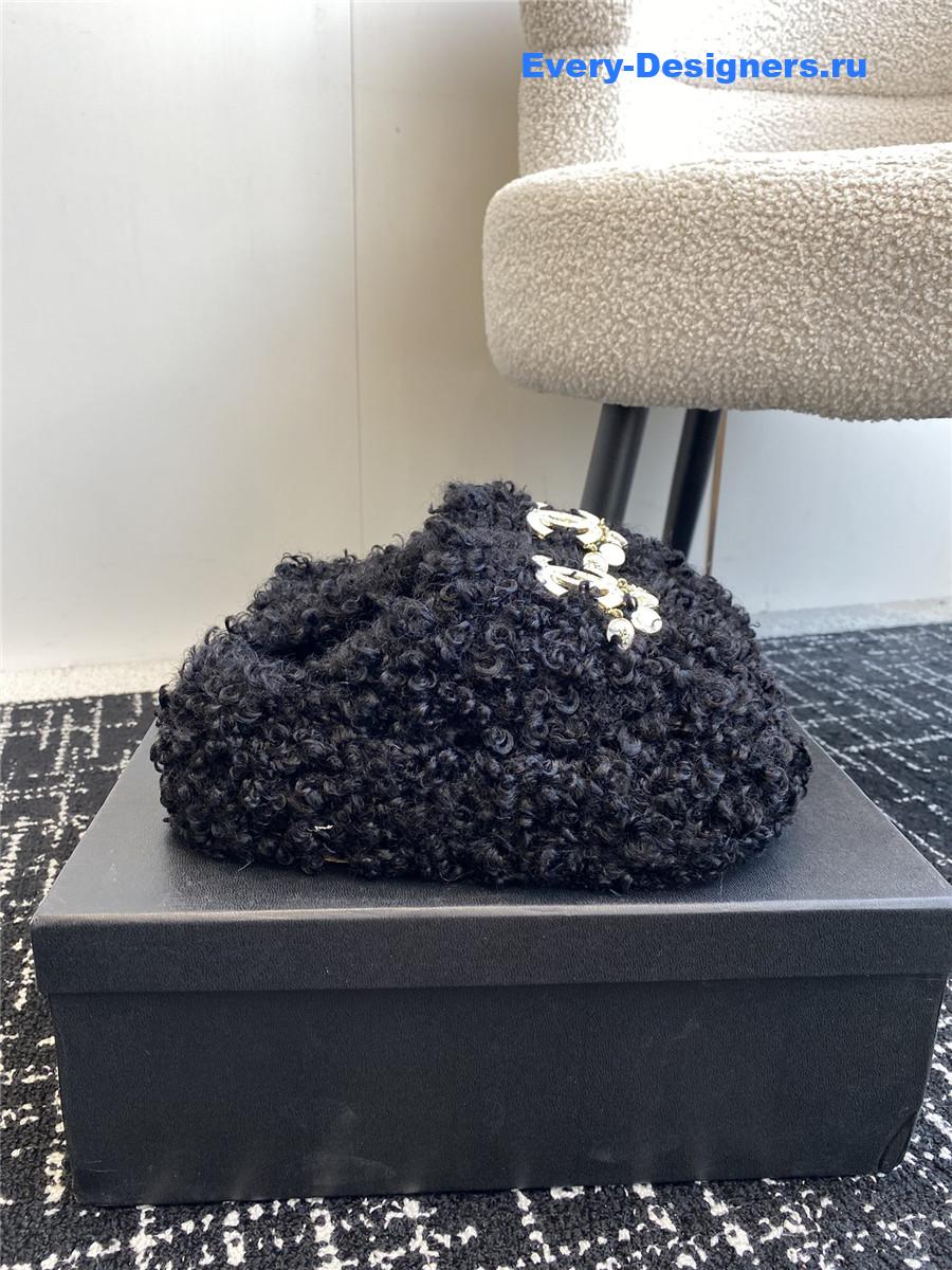 CC fur slippers