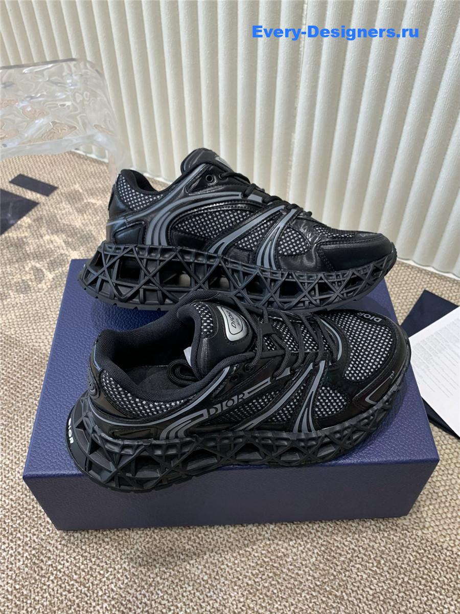 D10r black b35 sneakers for women