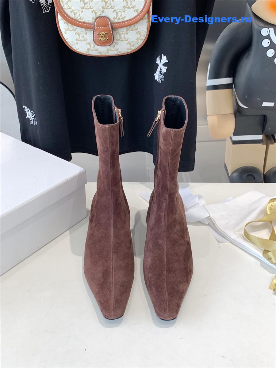 The R0w liisa brown suede ankle boots