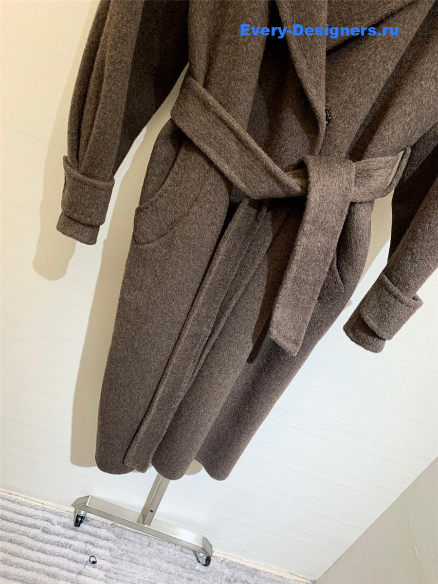 Vanitoo hooded wool coat