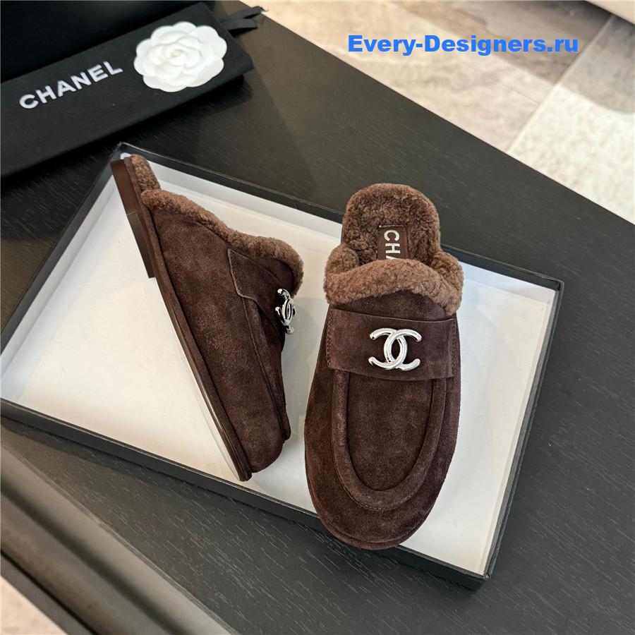 CC lambswool shoes