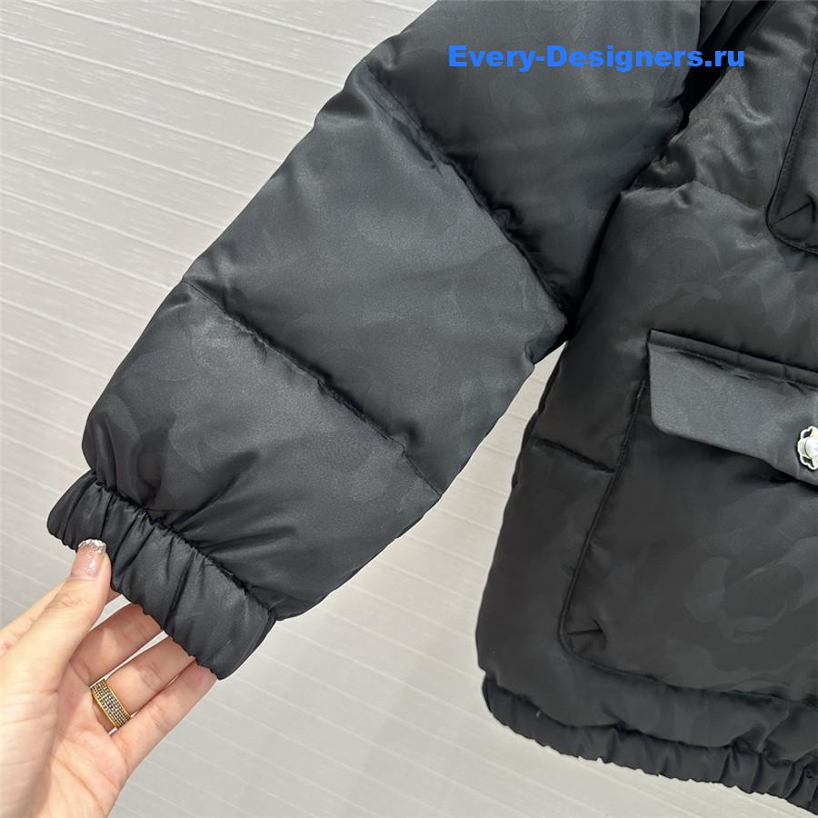 Ch**el stand collar down jacket