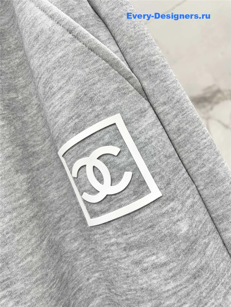 Ch**el straight fleece sweatpants