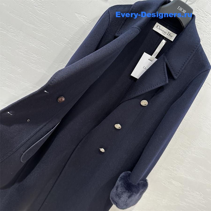 D10r double-breasted cashmere coat