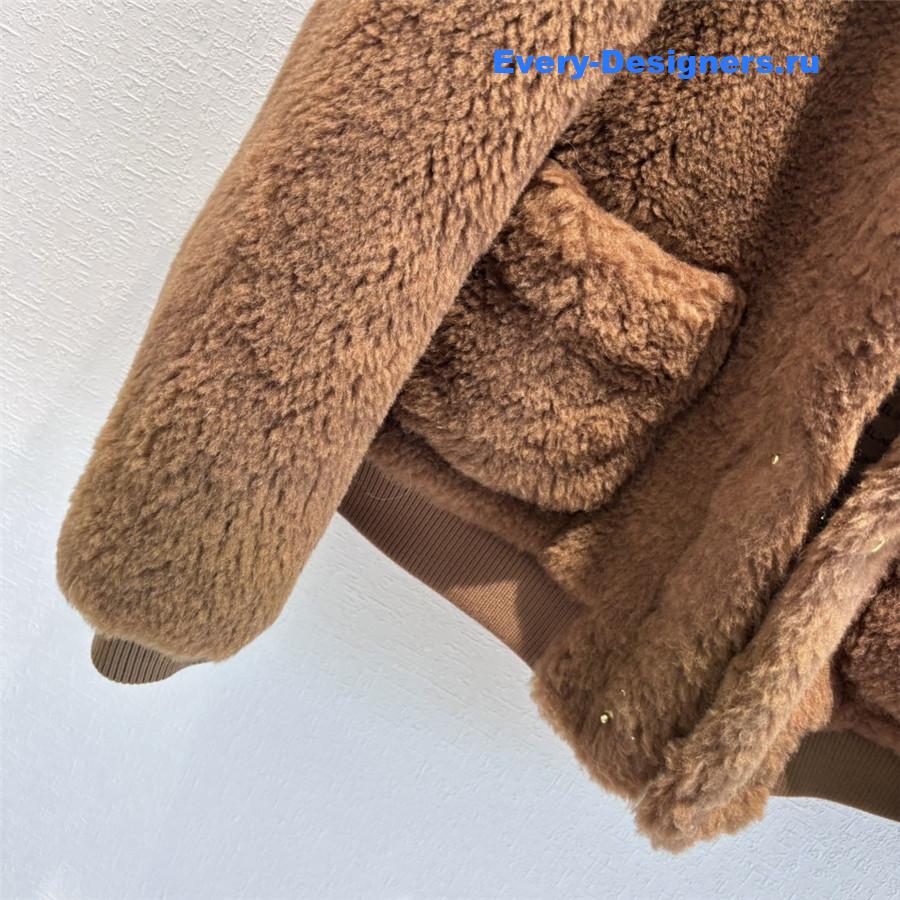 Ce1i*e curly crew neck coat