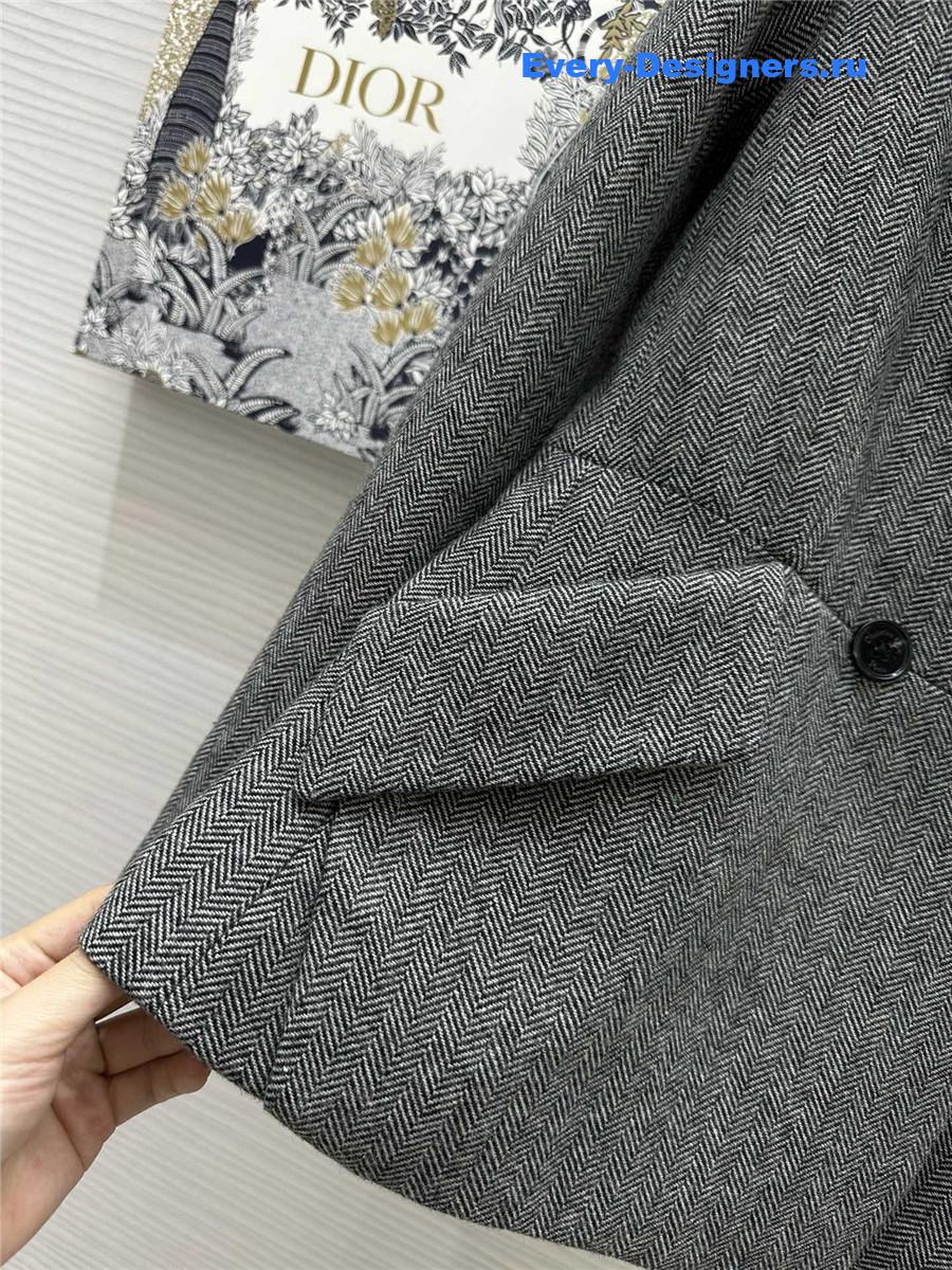 D10r waist coat