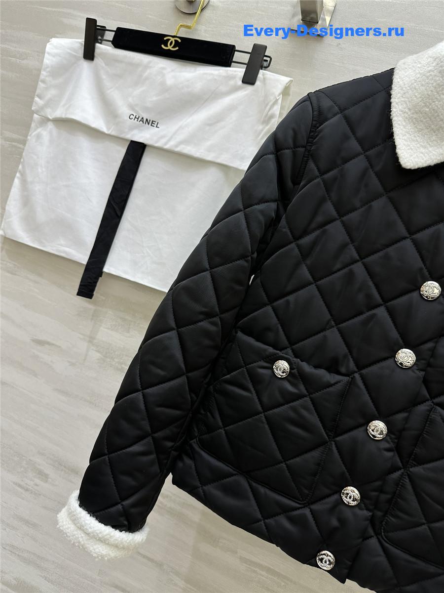 ch**el lapel D1am0nd quilted jacket