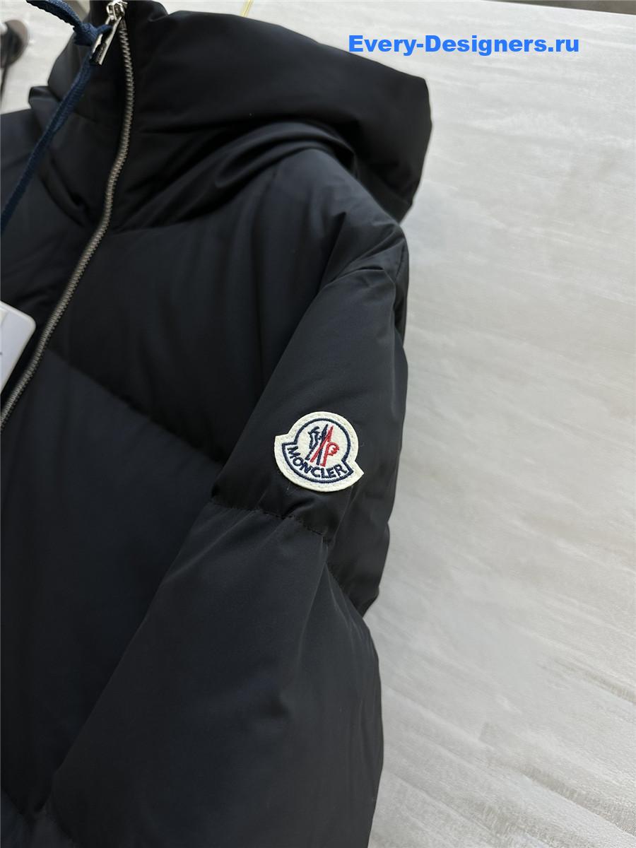 Moncler drawstring waist down jacket