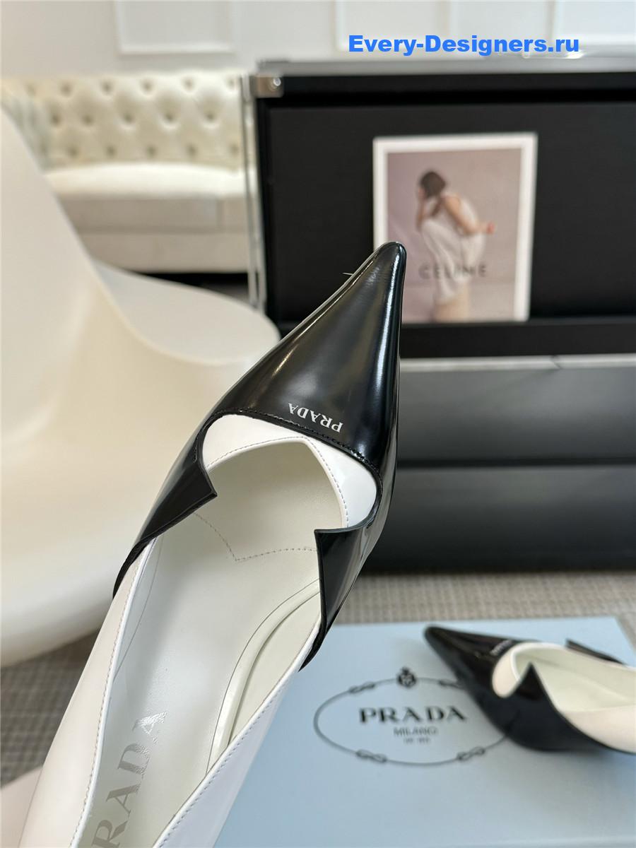 Pra*a smooth leather pumps black/white