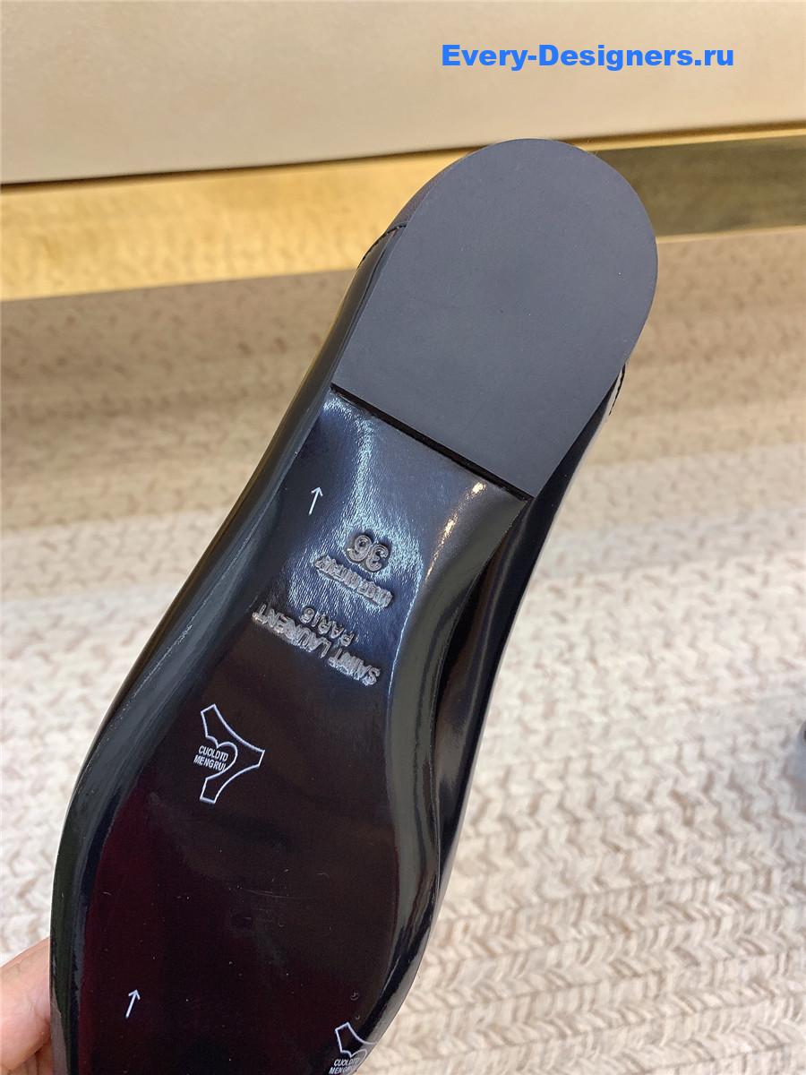 Y51 nour black glazed leather slippers