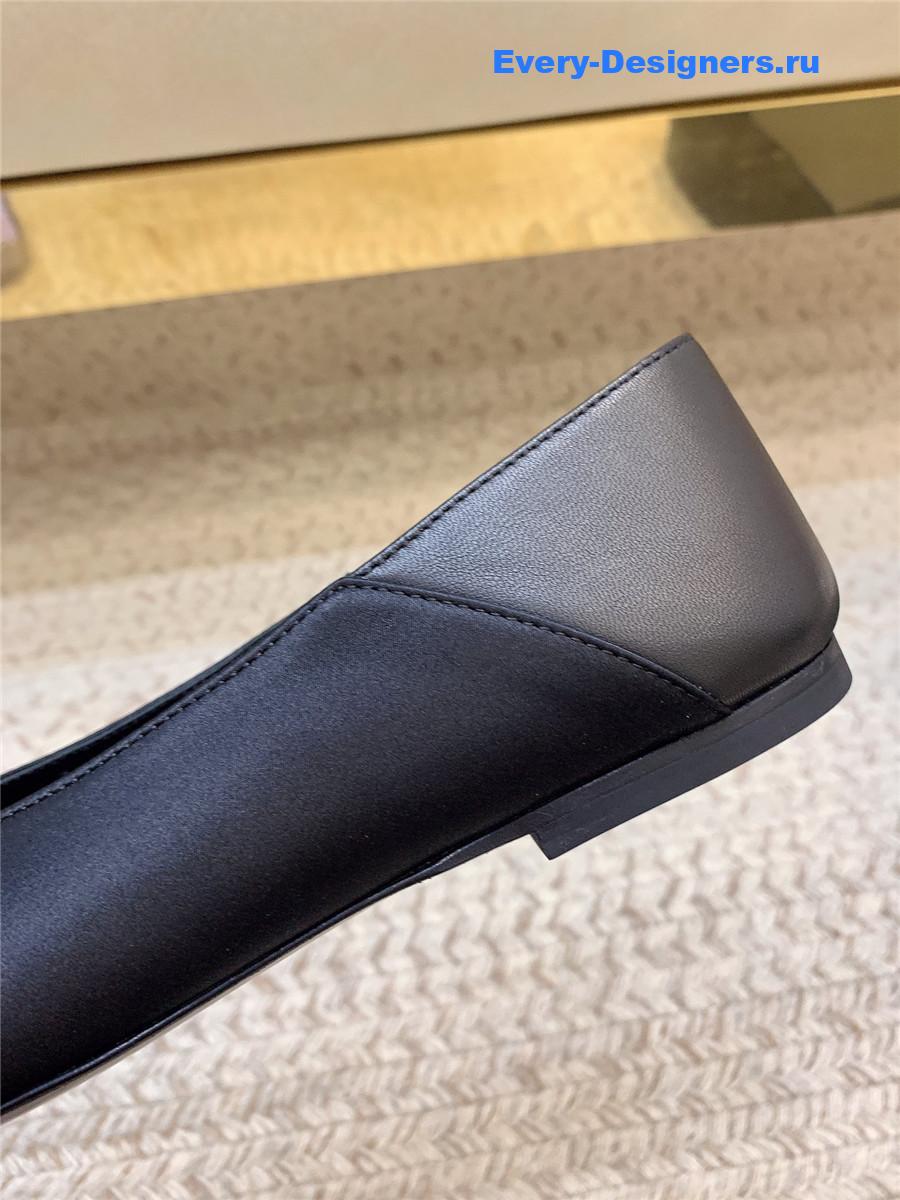 Y51 nour black nappa leather slippers