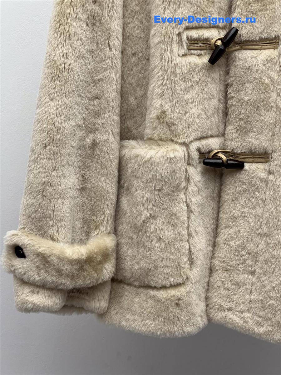 Vanitoo mid-length shearling coat