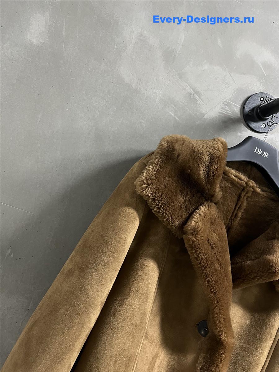 D10r shearling coat