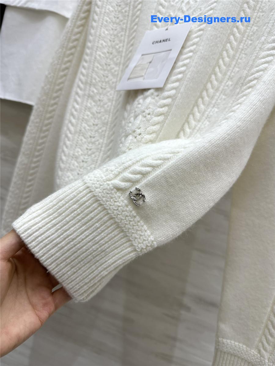Ch**el cable knit sweater white