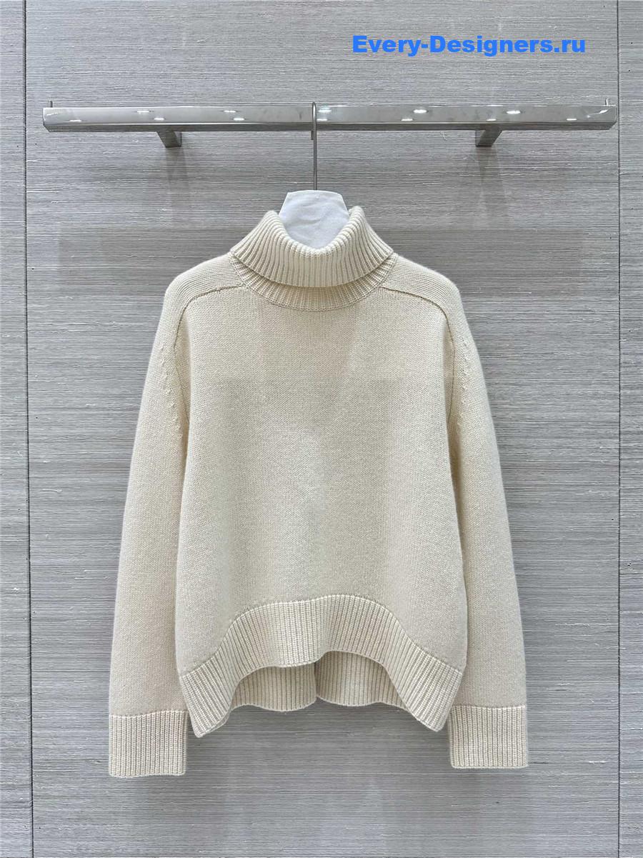 L0r0 P1ana white cashmere turtleneck sweater