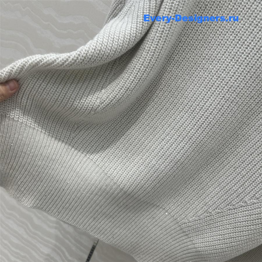 BC Turtleneck Cashmere Sweater off-white