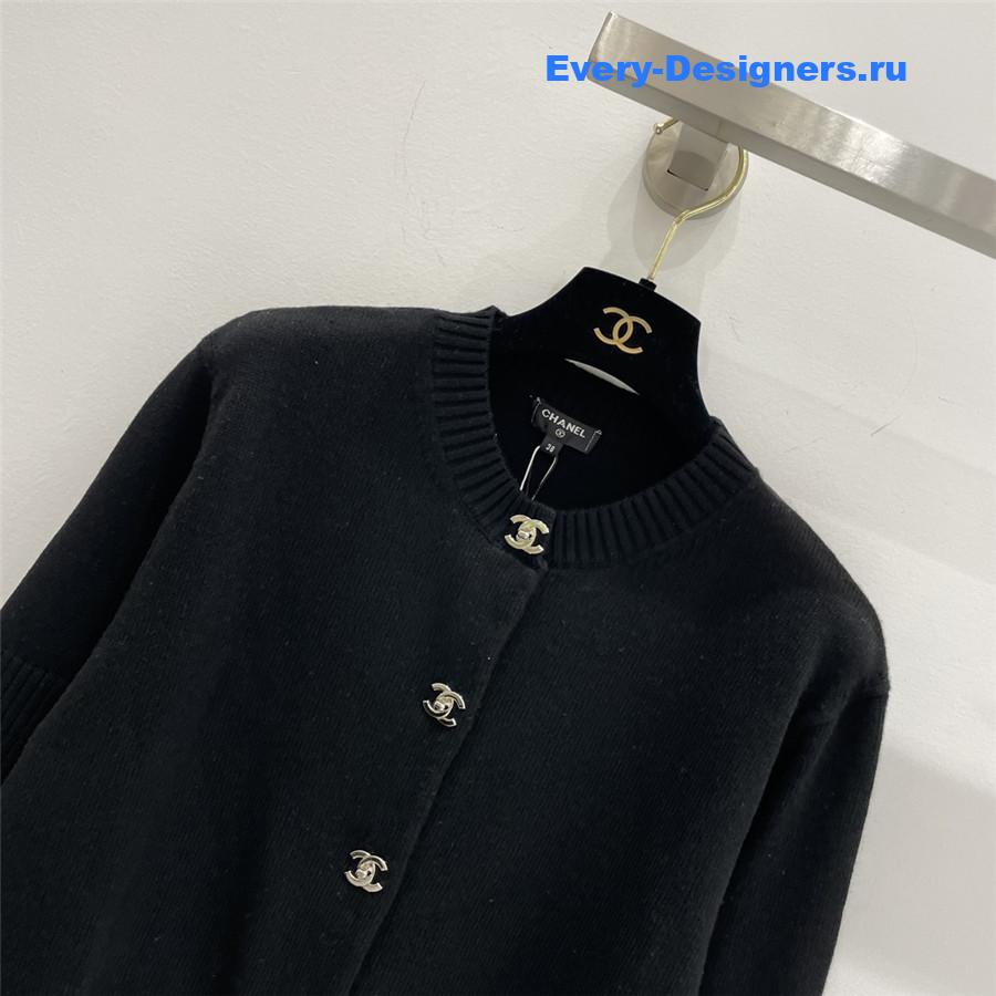 Ch**el vintage cashmere cardigan black