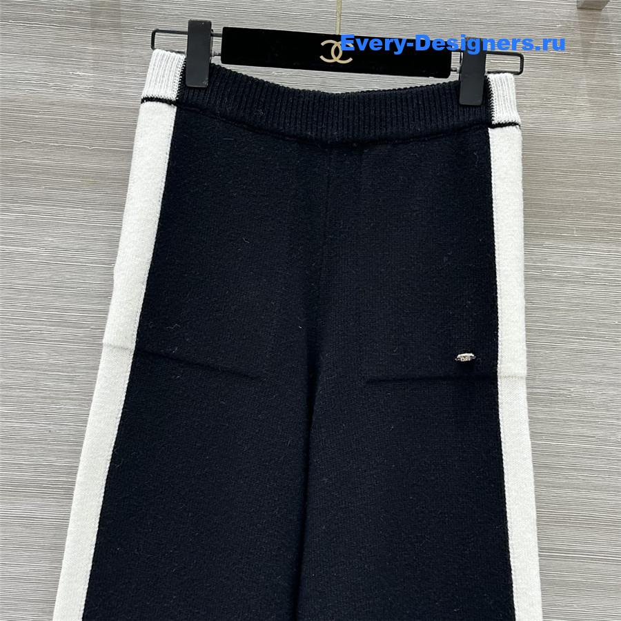 Ch**el cashmere wide-leg straight pants