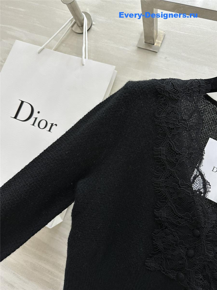D10r v-neck lace trim cardigan black