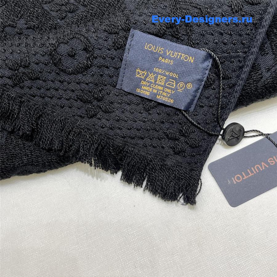 l0vis Vvtt0n lv monogram classic scarf