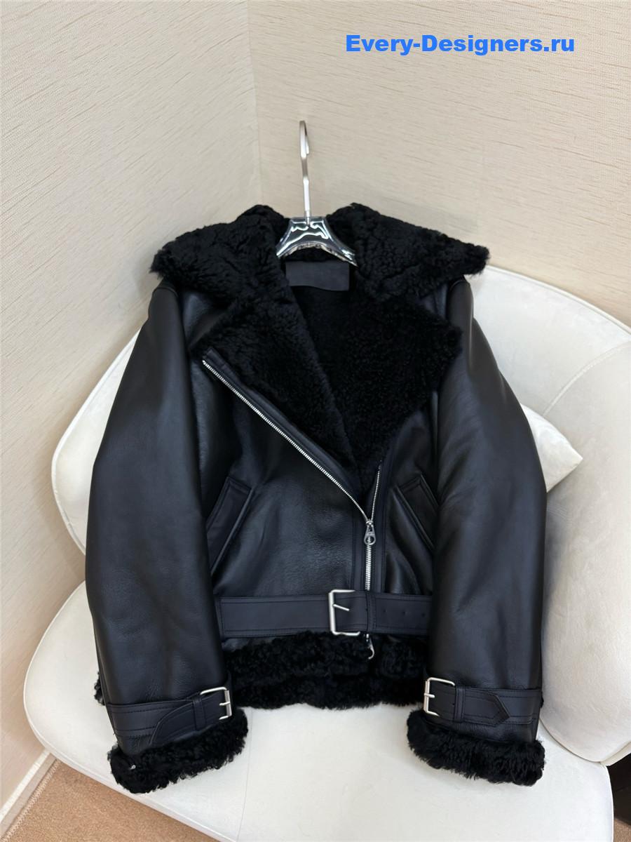 L0r0 P1ana shearling coat