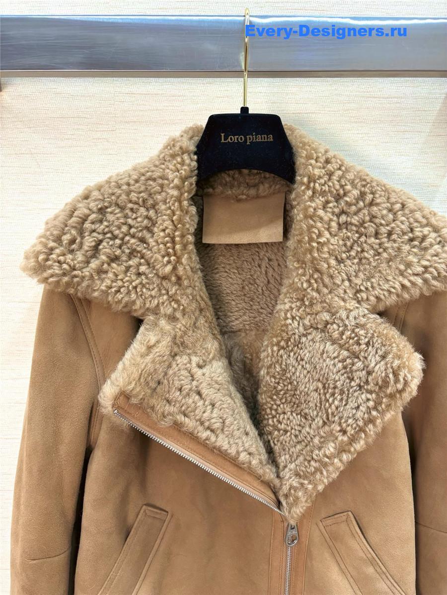 L0r0 P1ana shearling coat