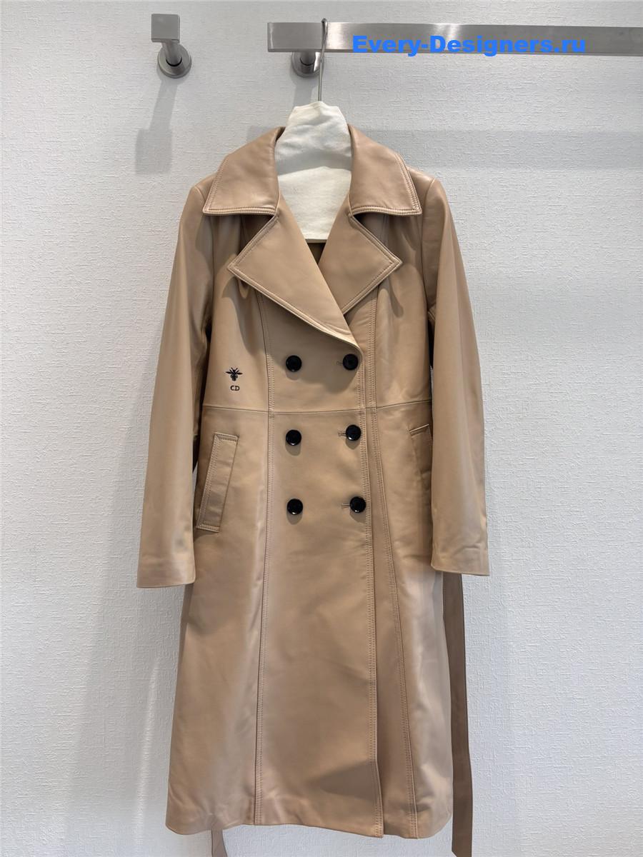 D10r long leather trench coat