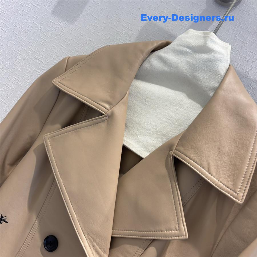 D10r long leather trench coat
