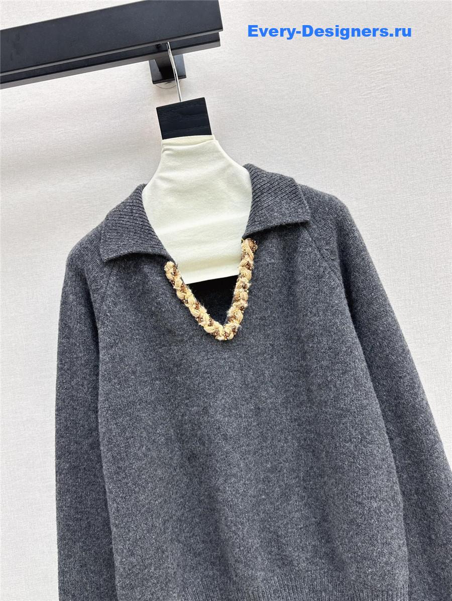 Pra*a lapel v-neck trim sweater grey