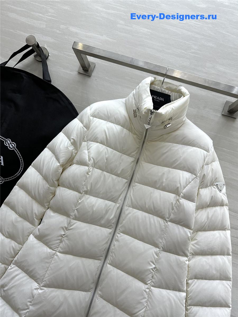 Pra*a stand collar midi down jacket