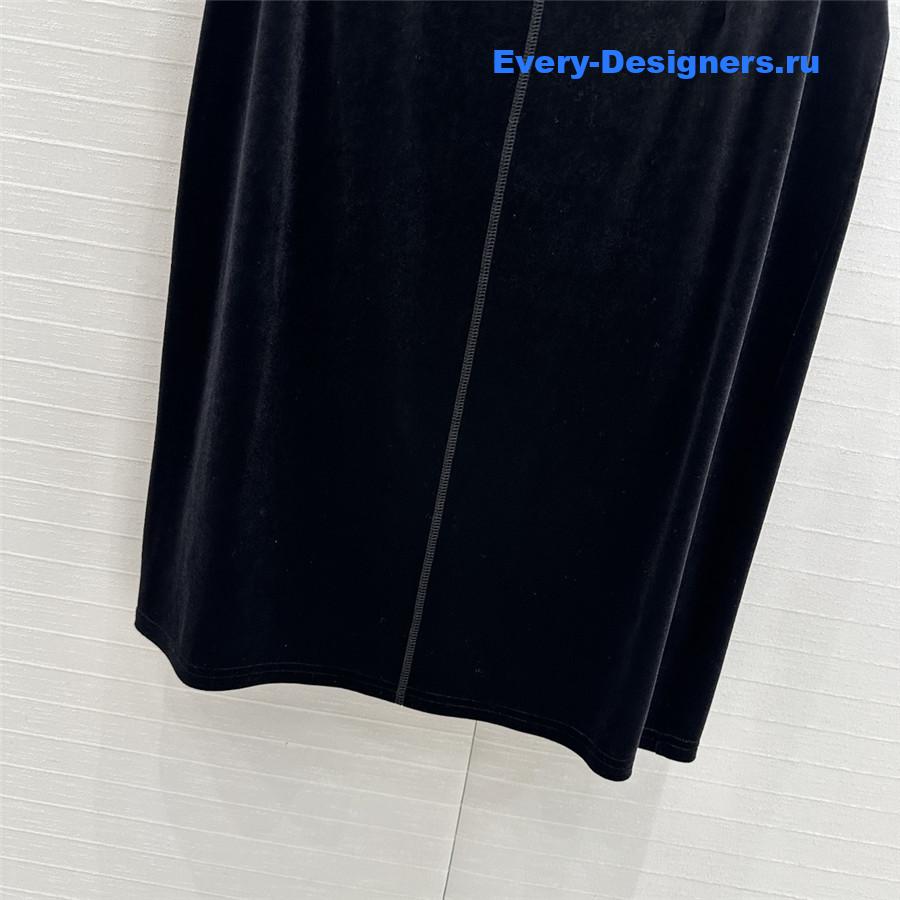 M1um1u velvet label embroidered midi skirt