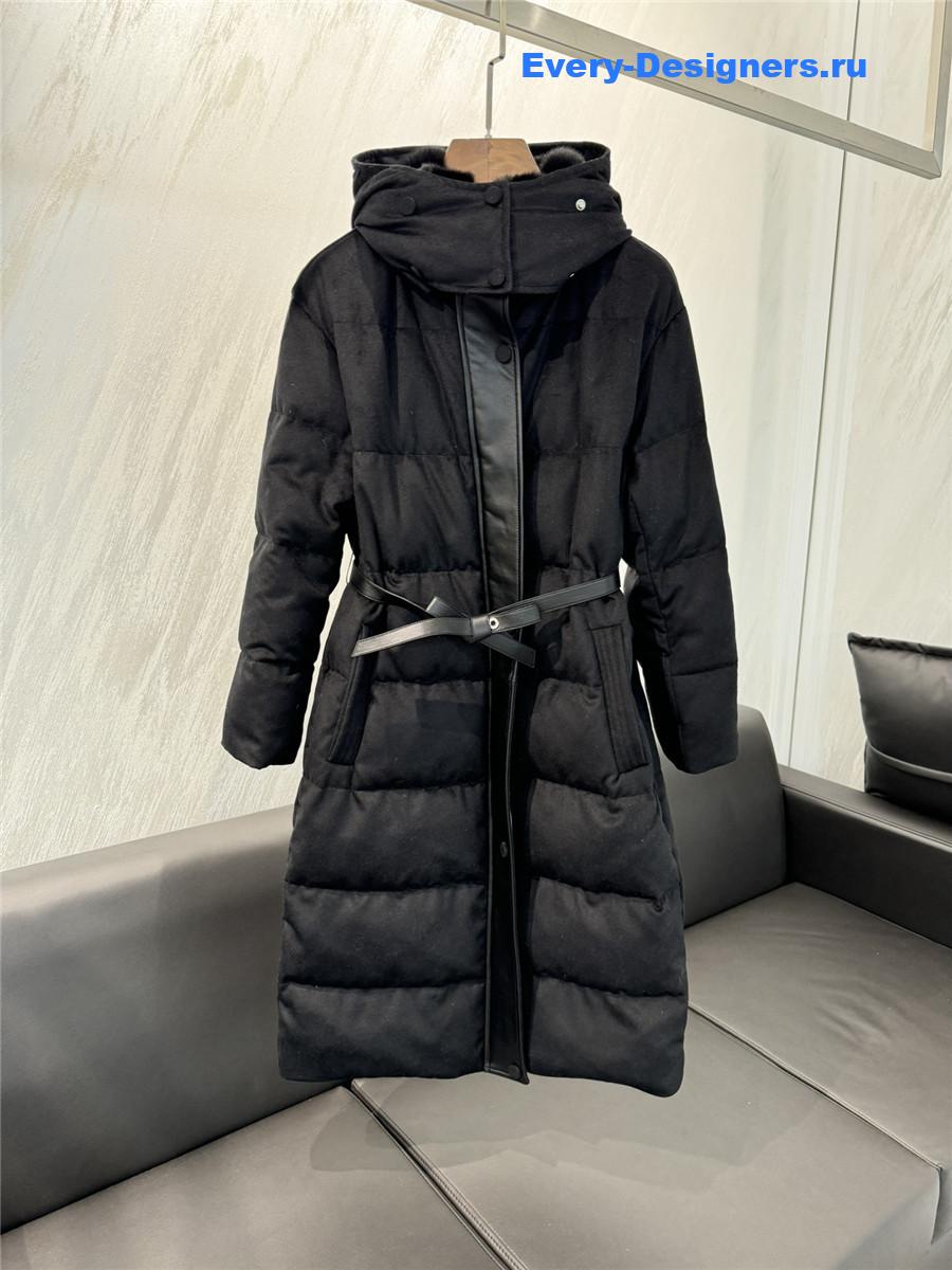L0r0 P1ana cashmere and goose down jacket