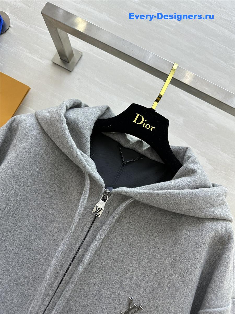 l0vis Vvtt0n lv hooded sweatshirt jacket