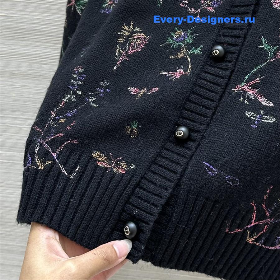 D10r floral embroidery rib-knit cardigan black