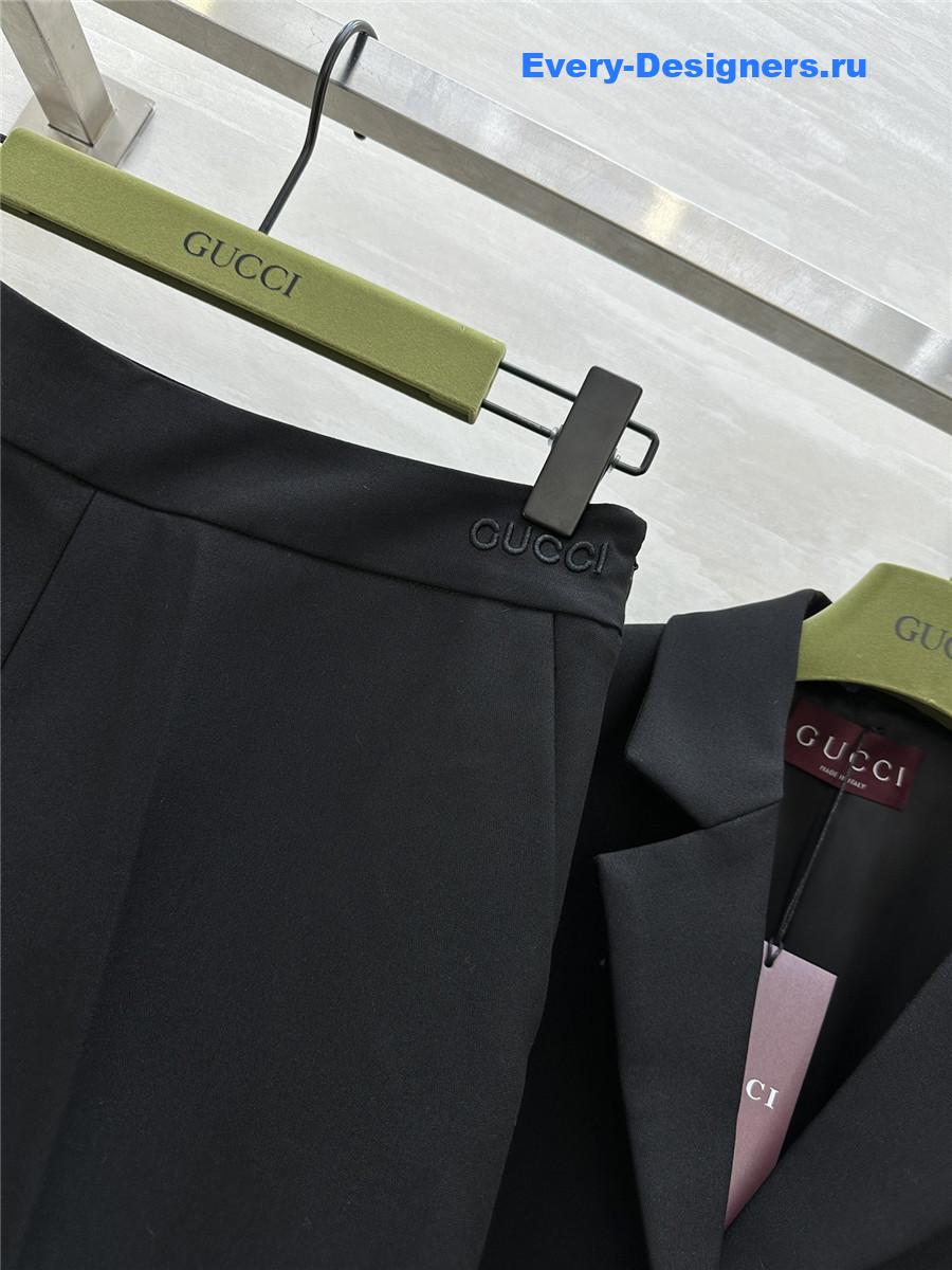 Gvc*1 stylish suit