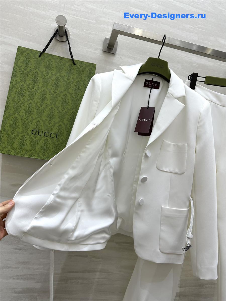 Gvc*1 stylish suit