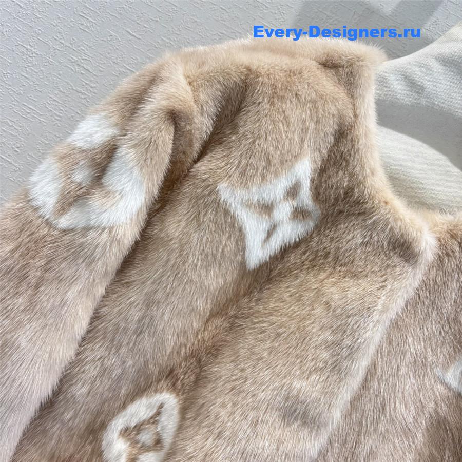 l0vis Vvtt0n lv short mink coat