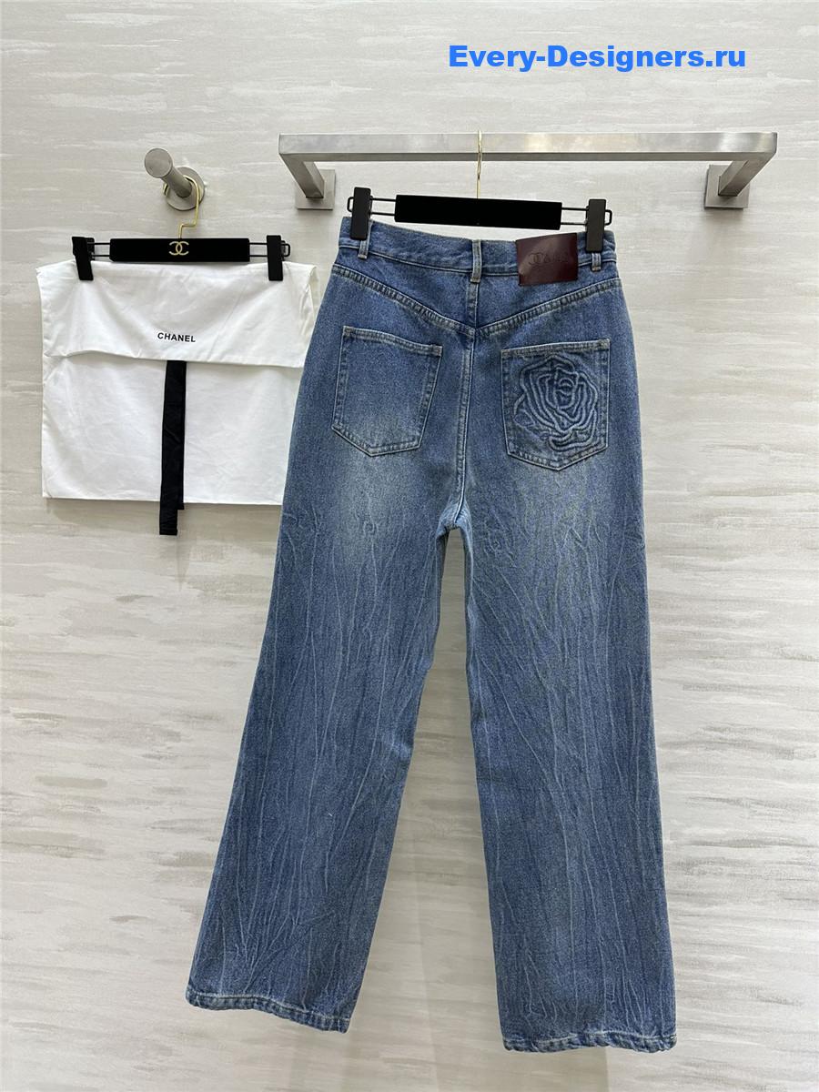 Ch**el fleece straight jeans