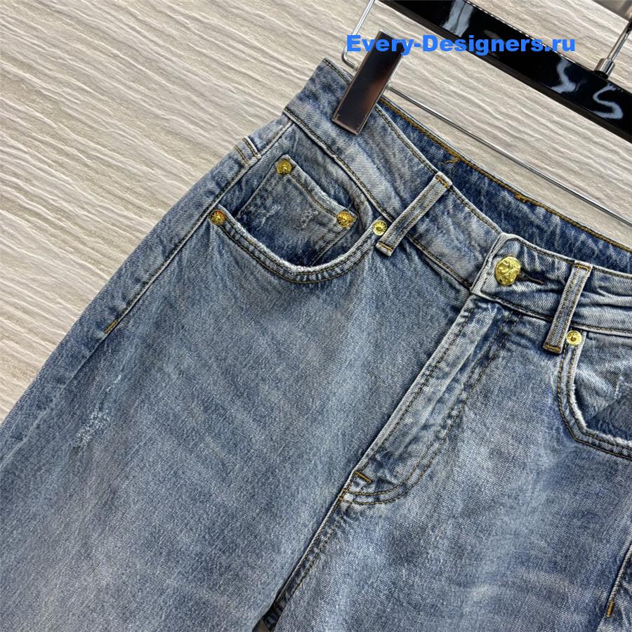 Ce1i*e washed blue jeans