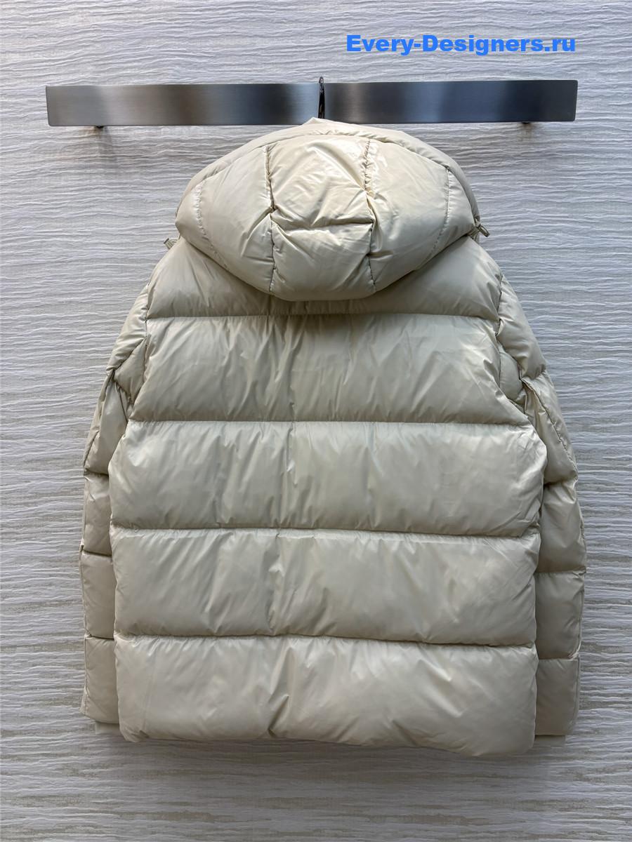 Bv*b*rry stand collar down jacket