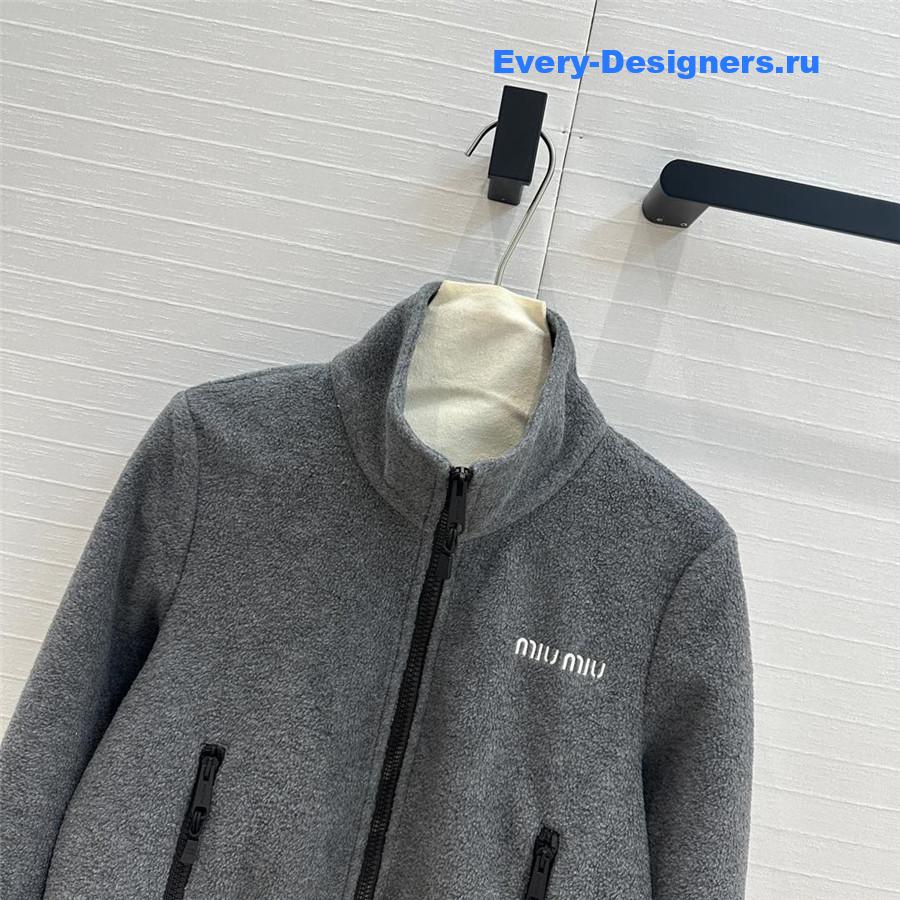 M1um1u girlish grey suit