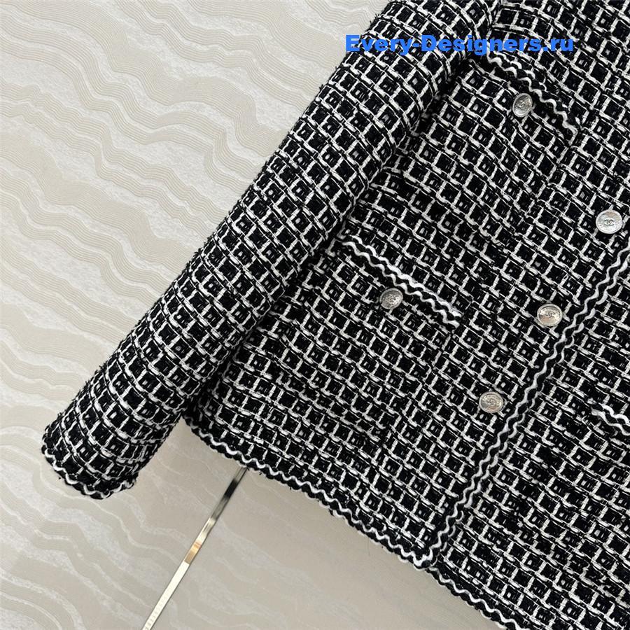 Ch**el coco check soft tweed jacket