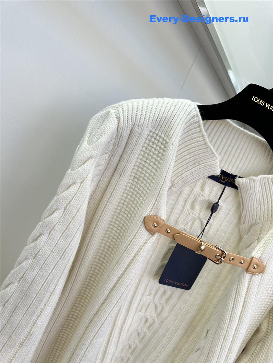 l0vis Vvtt0n white cable knit sweater