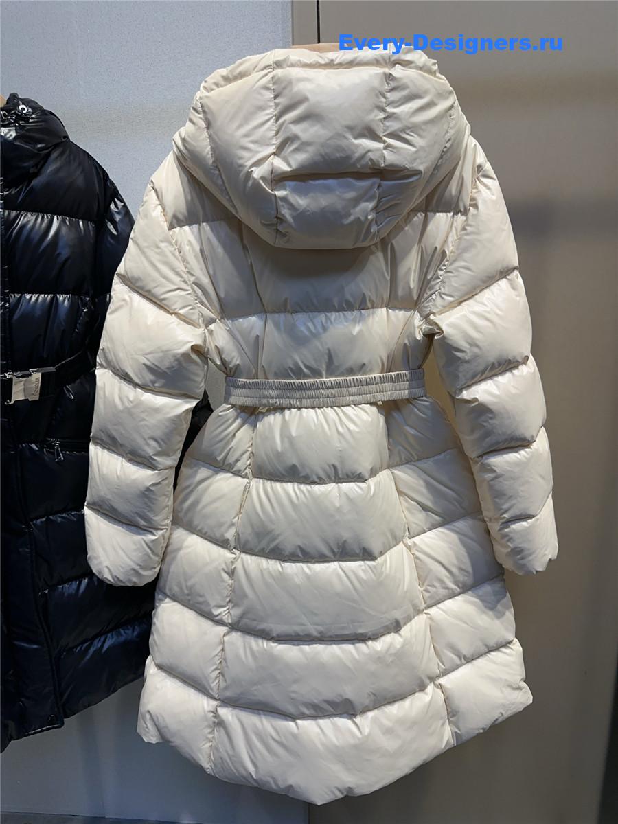 Moncler Bellevue Hooded Down Jacket Women White