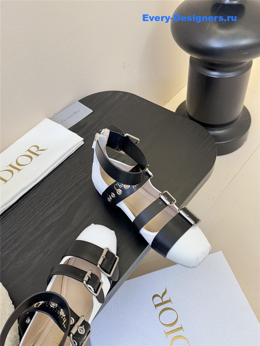 D10r punk ballet flat white