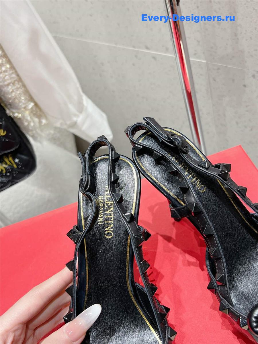 Va1e*ntin0 rockstud bow slingback pump in patent leather
